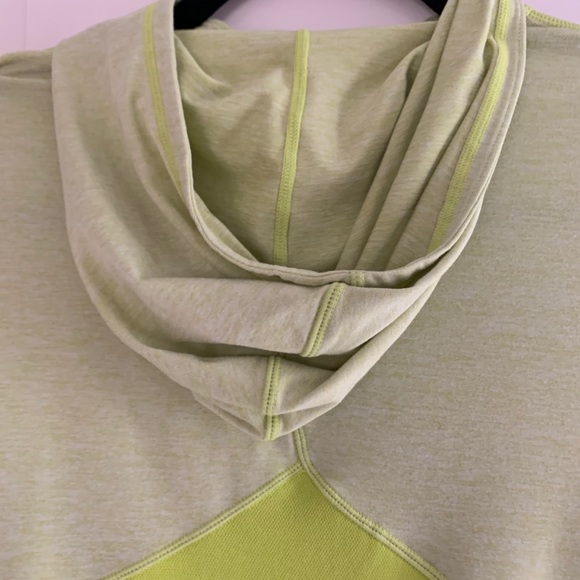 New Balance half zip - Picture 8 of 10